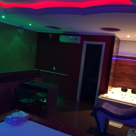 Sonhos Motel (Adults Only) Коломбо Экстерьер фото